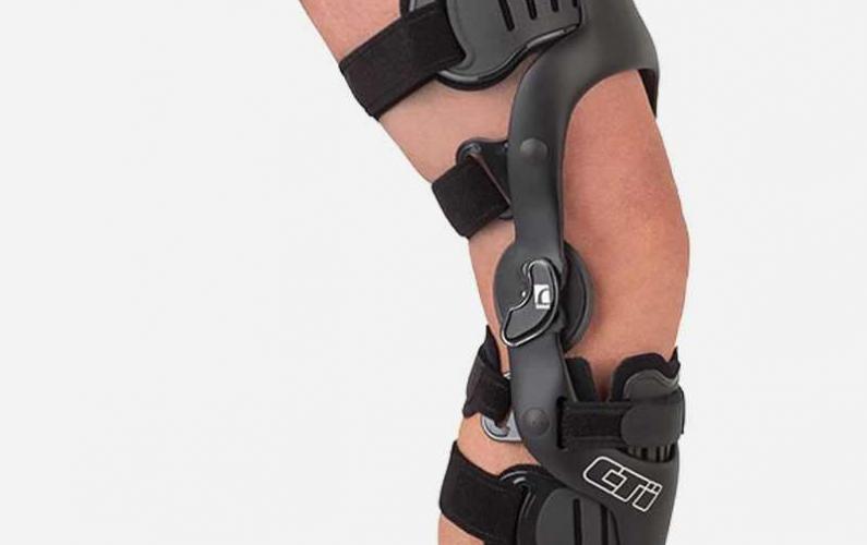 PCL Knee Brace